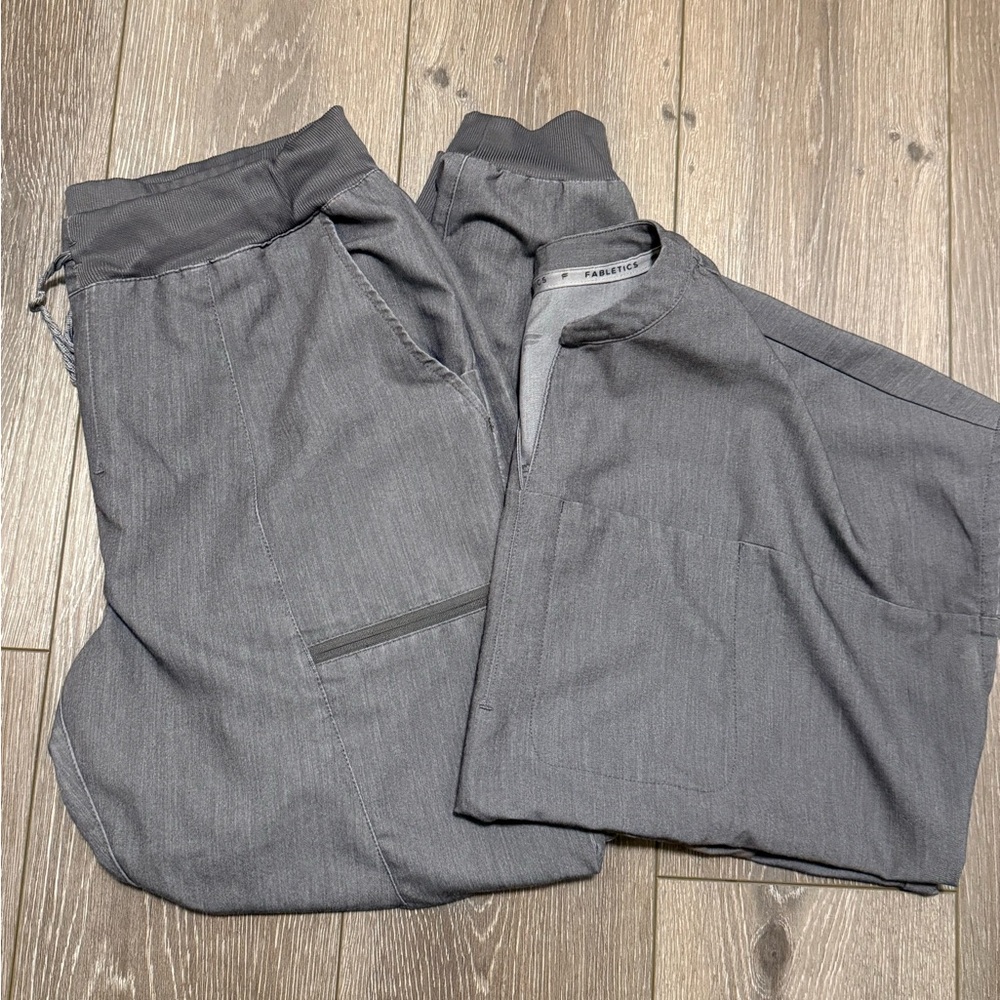 Fabletics Scrubs